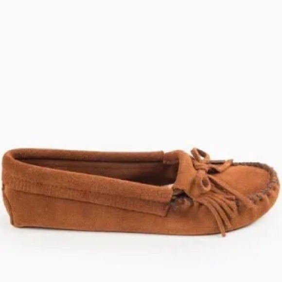 Minnetonka Kitty suede moccasins size 6 - Picture 1 of 10